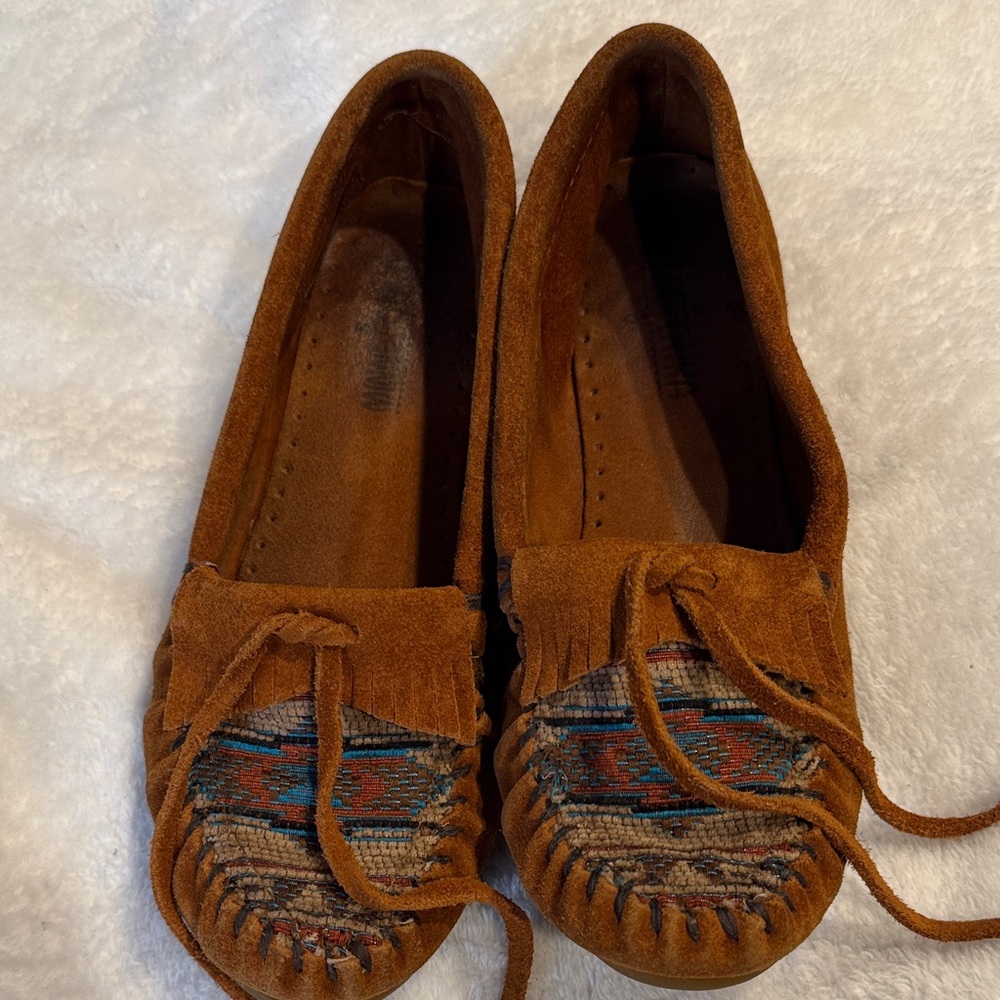 Minnetonka Tan and Multicolor Moccasins